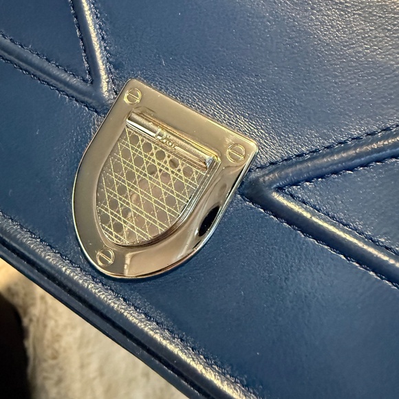 Dior Diorama Wallet On Chain - Picture 2 of 7